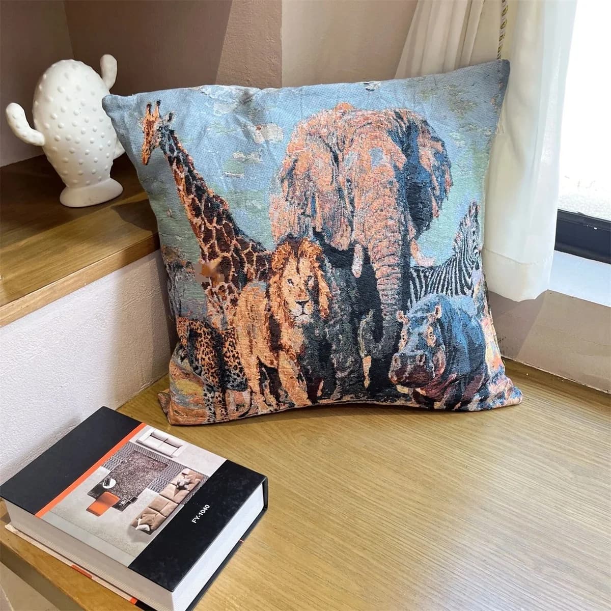 Capa de Almofada Estampa Animal Retrô 45x45cm em Mistura de Algodão