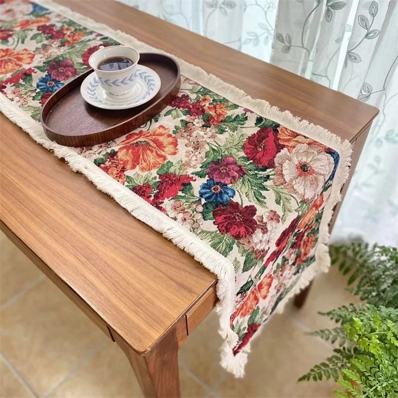 Caminho de Mesa em Mistura de Algodão e Linho com Estampa Floral
