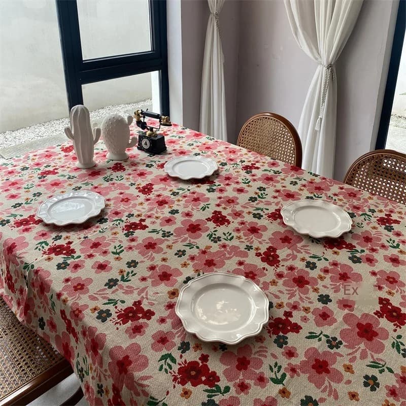 Toalha de Mesa Retangular Jacquard Floral Rosa em Algodão e Poliéster